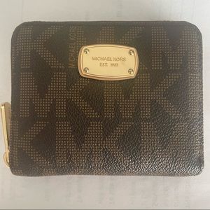 SOLD!!! Michael Kors Wallet